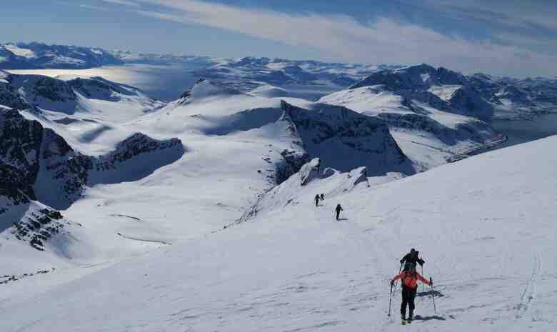 Quel pays a inventé le ski?